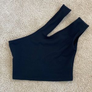 One shoulder top